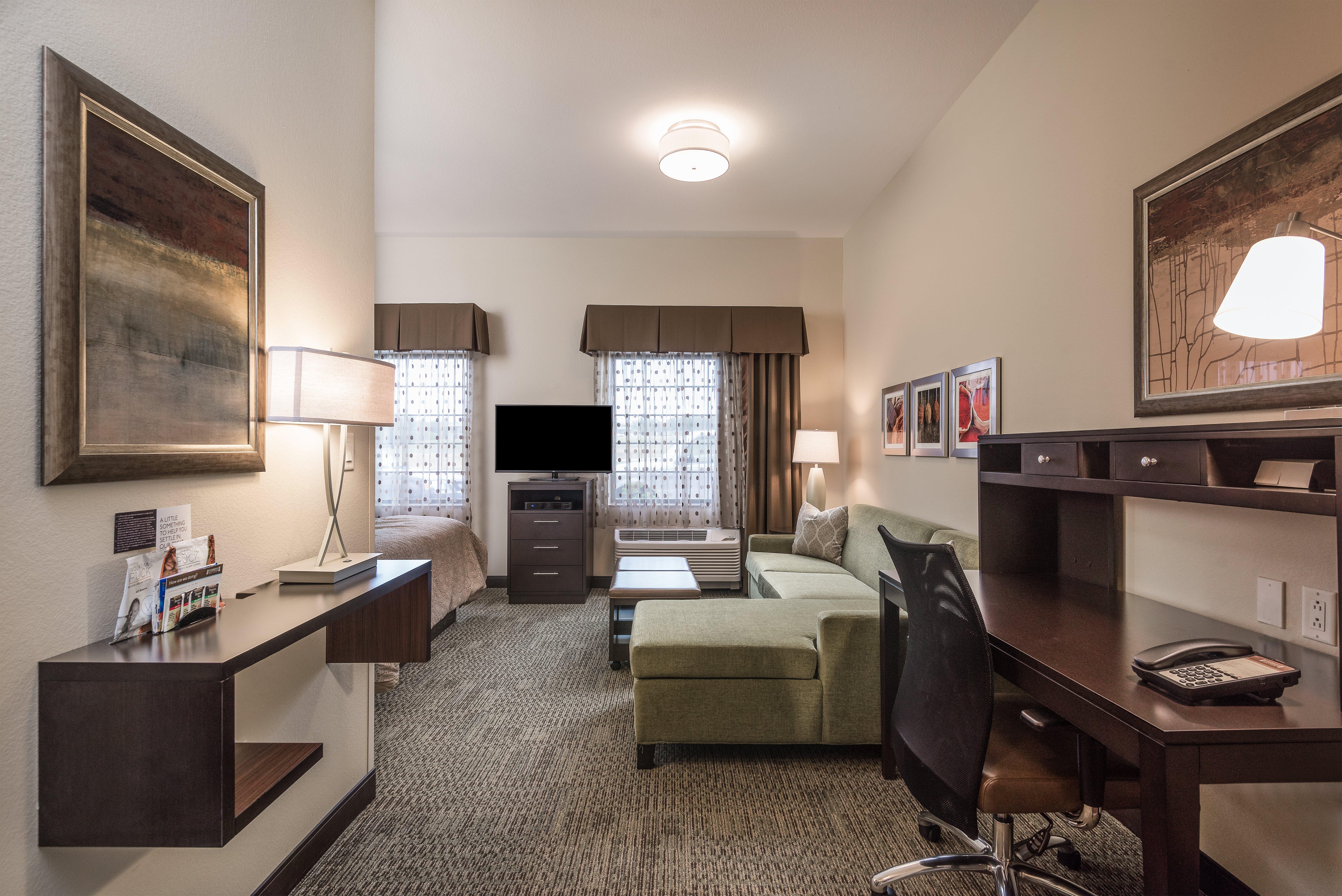 Staybridge Suites Eau Claire - Altoona By Ihg מראה חיצוני תמונה