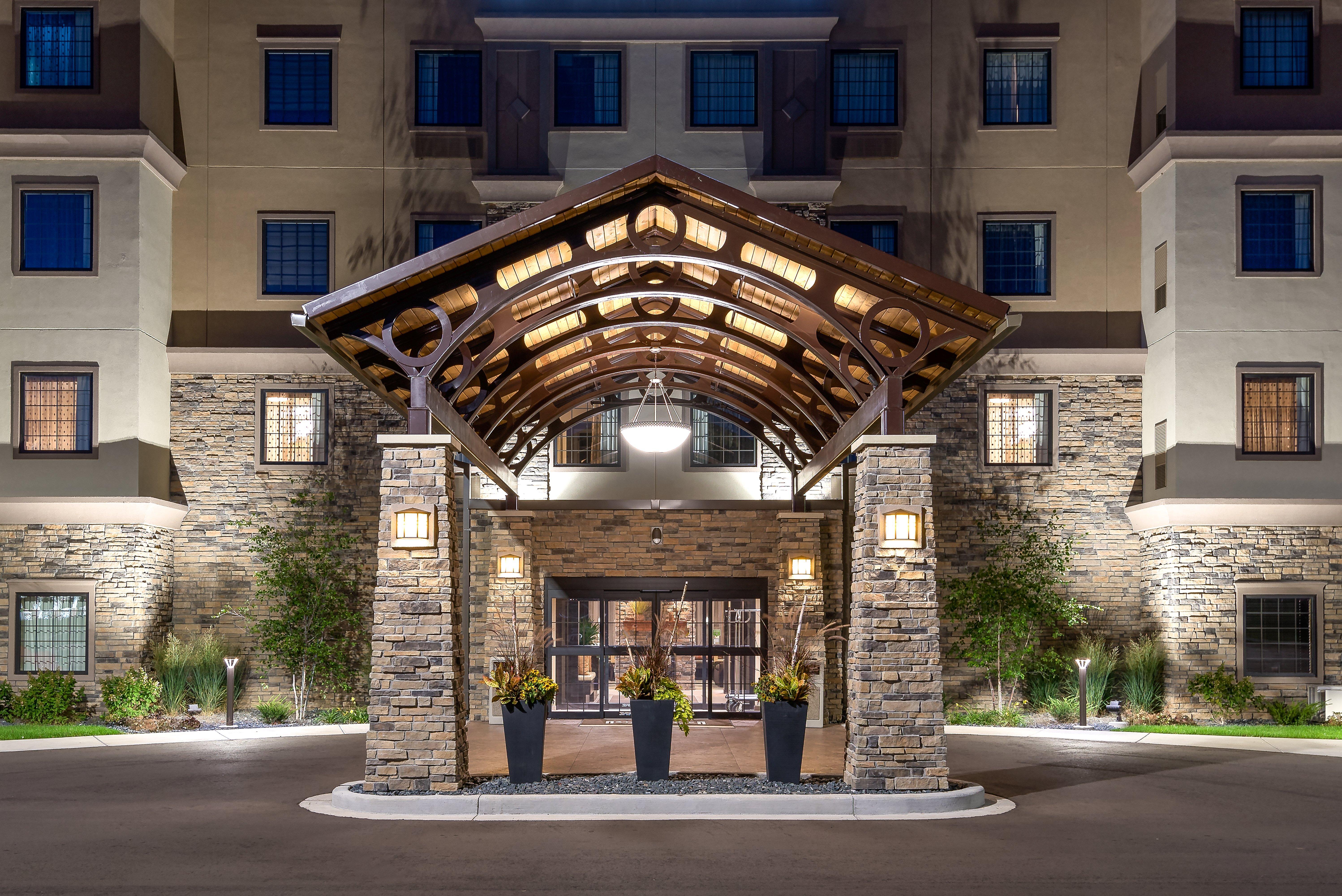 Staybridge Suites Eau Claire - Altoona By Ihg מראה חיצוני תמונה
