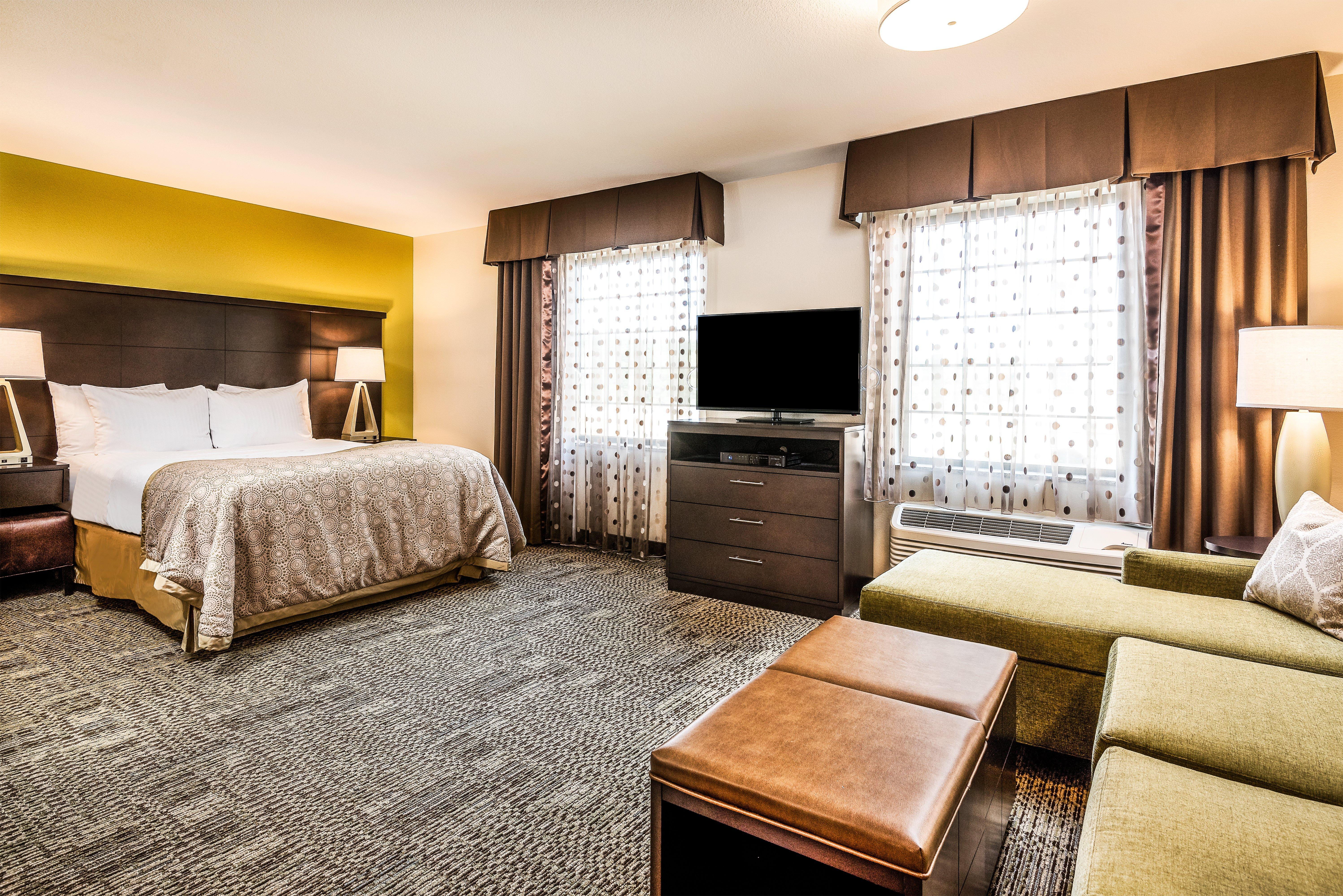 Staybridge Suites Eau Claire - Altoona By Ihg מראה חיצוני תמונה
