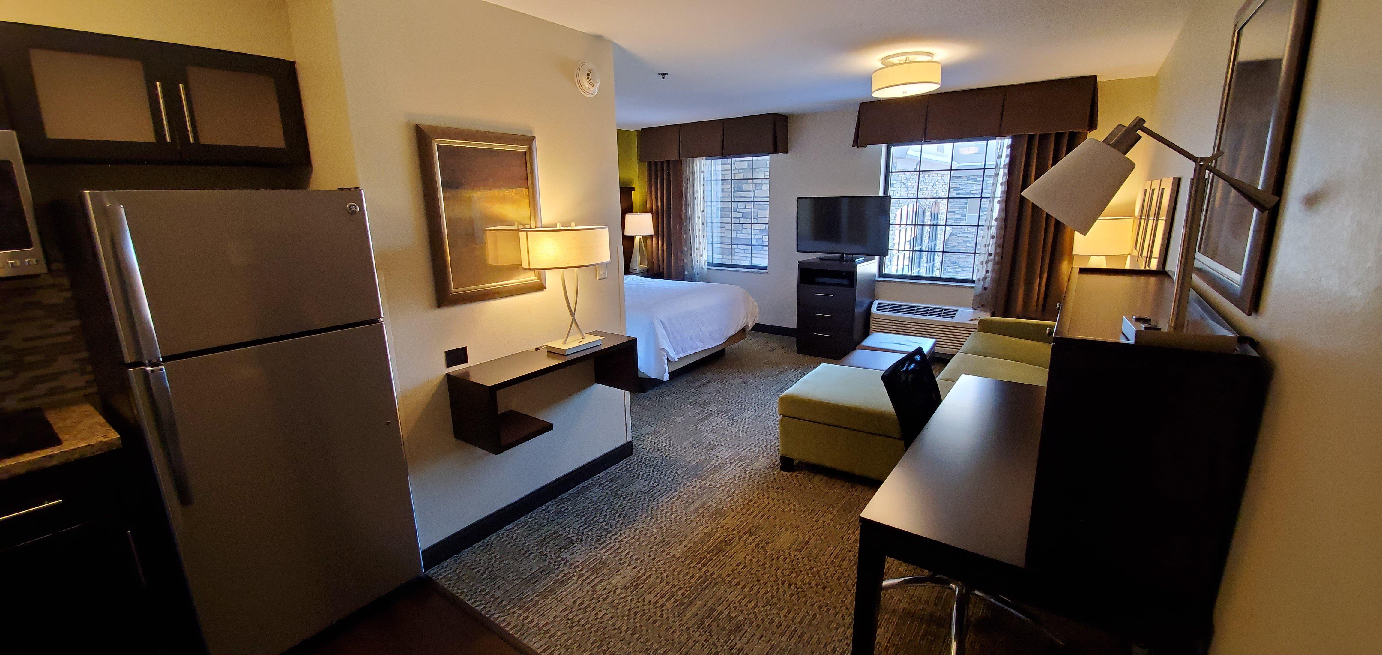 Staybridge Suites Eau Claire - Altoona By Ihg מראה חיצוני תמונה