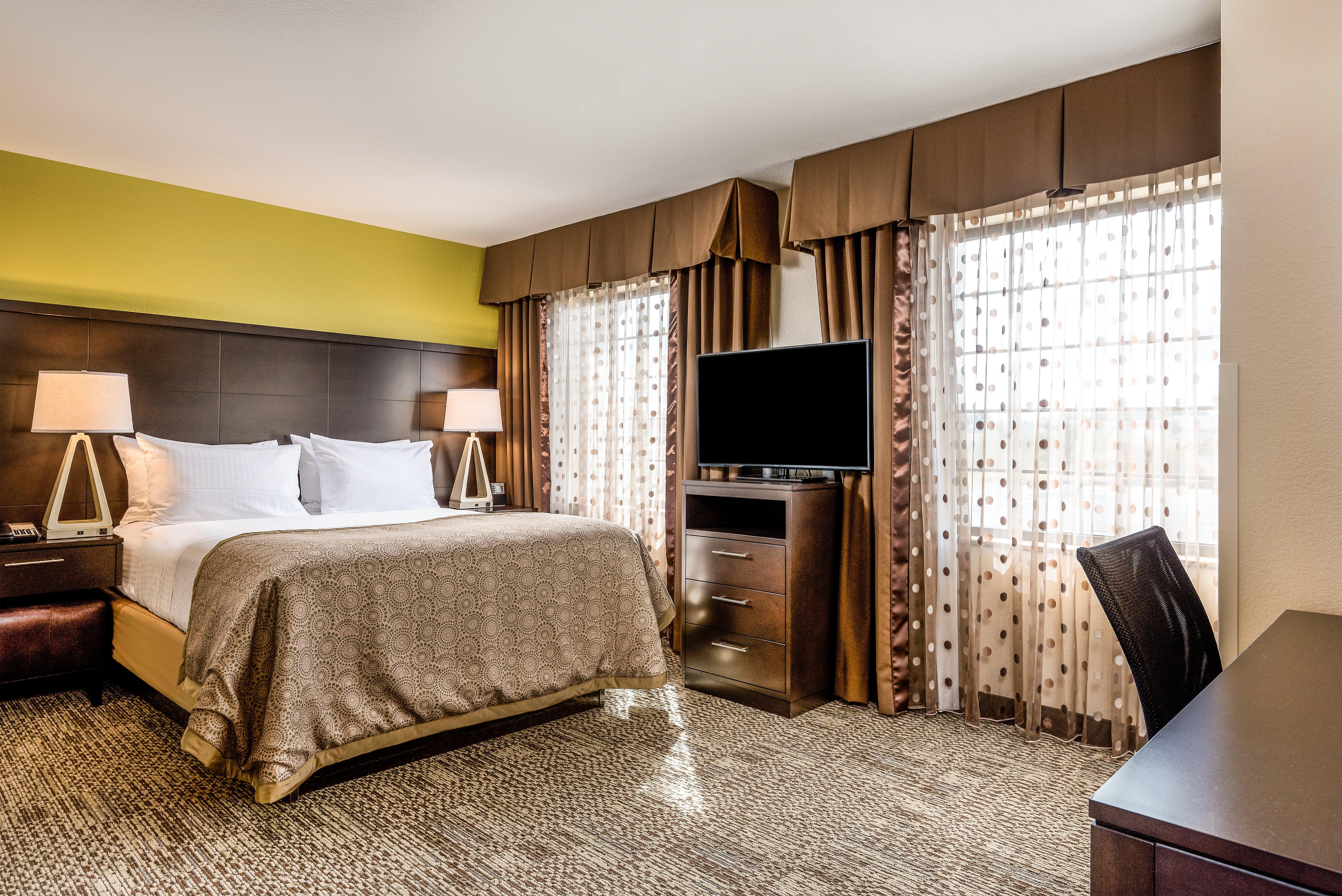 Staybridge Suites Eau Claire - Altoona By Ihg מראה חיצוני תמונה