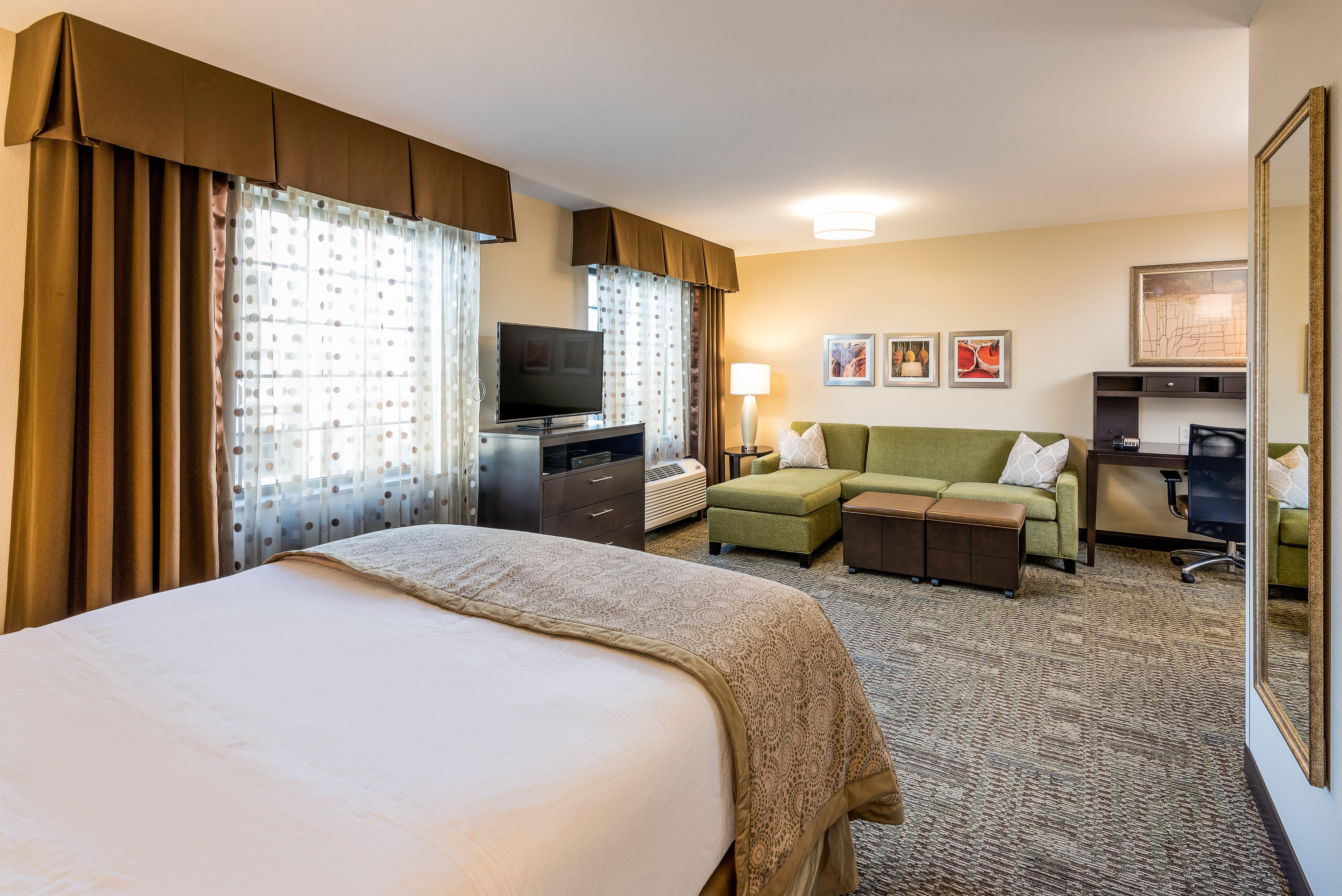 Staybridge Suites Eau Claire - Altoona By Ihg מראה חיצוני תמונה