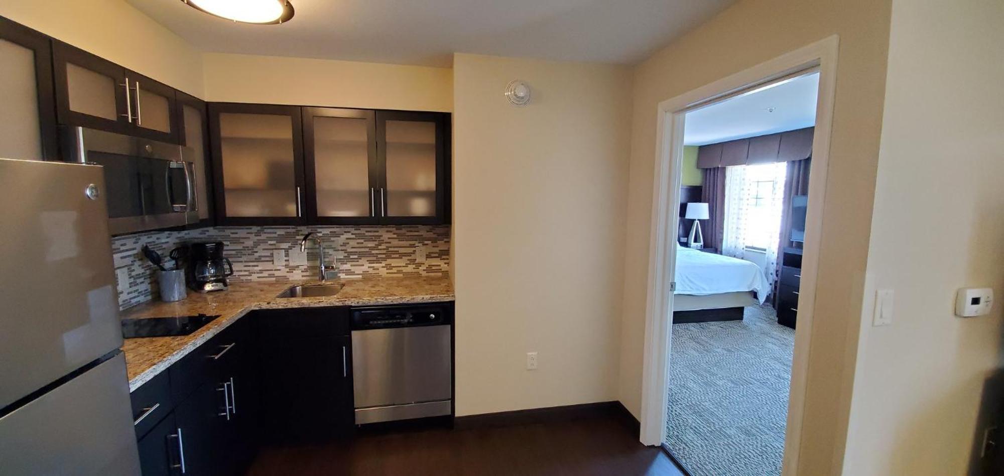 Staybridge Suites Eau Claire - Altoona By Ihg מראה חיצוני תמונה